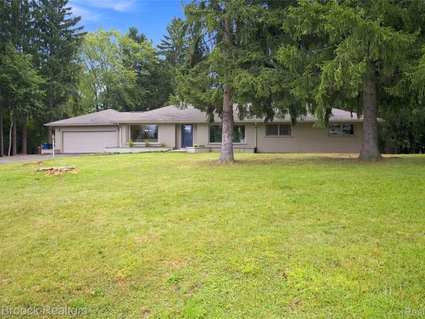 1519 Groton Road , Bloomfield Township, Mi 48302