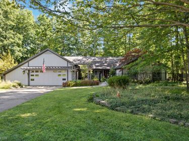 870 Beechwood Drive, Medina, OH 44256
