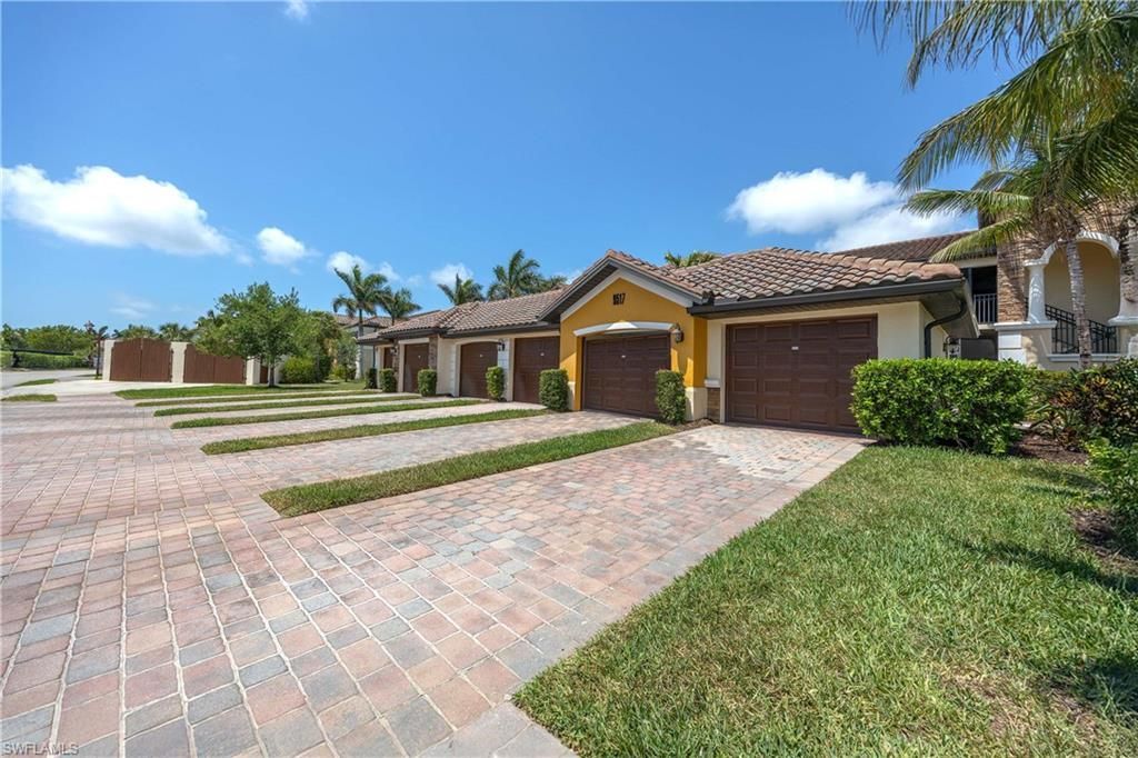 9517 Avellino Way , Unit 2215, Naples, FL 34113 Photo