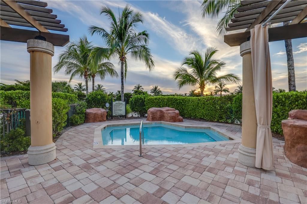 9517 Avellino Way , Unit 2215, Naples, FL 34113 Photo