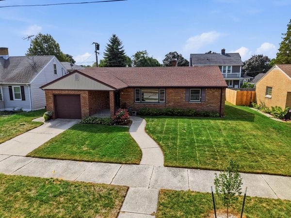 415 Geele Ave, Sheboygan, WI 53083