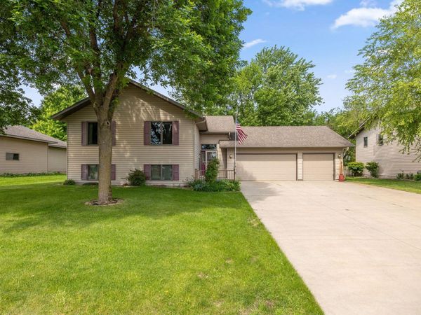 700 W Welco Drive , Montgomery, MN 56069