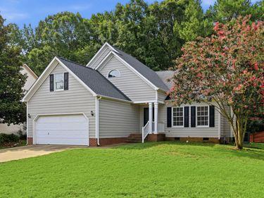 2349 Kendricks Court, Raleigh, NC 27613