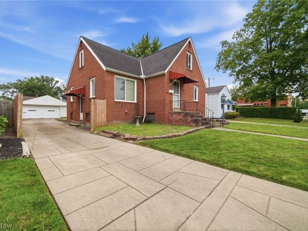 13917 Emery Avenue , Cleveland, OH 44135
