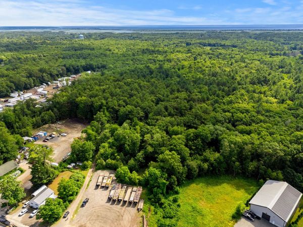 150 Lafayette Rd, Salisbury, MA 01952