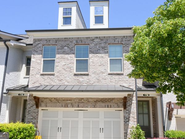 1758 Glenview Park Circle NE, Duluth, GA 30097