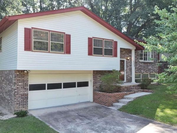 6068 Prestige Valley Road, Morrow, GA 30260