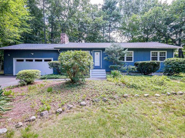 19 Comstock Drive, Milford, NH 03055