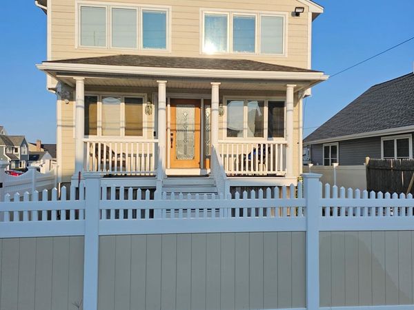 152 Ocean Drive, Lower unit, Seabrook, NH 03874