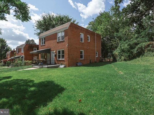 701 SAINT DUNSTANS ROAD, BALTIMORE, MD 21212
