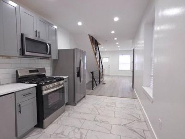 904 STERNER STREET , PHILADELPHIA, PA 19133