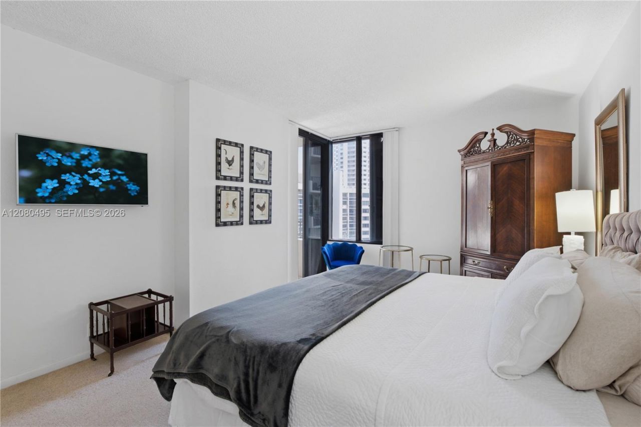 520 Brickell Key Dr, Unit A1616, Miami, FL 33131 Photo