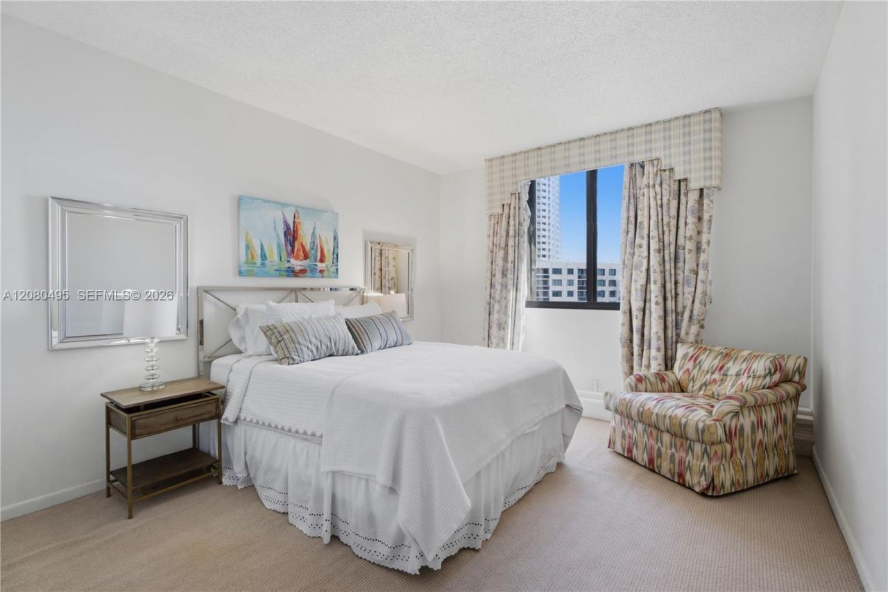 520 Brickell Key Dr, Unit A1616, Miami, FL 33131 Photo