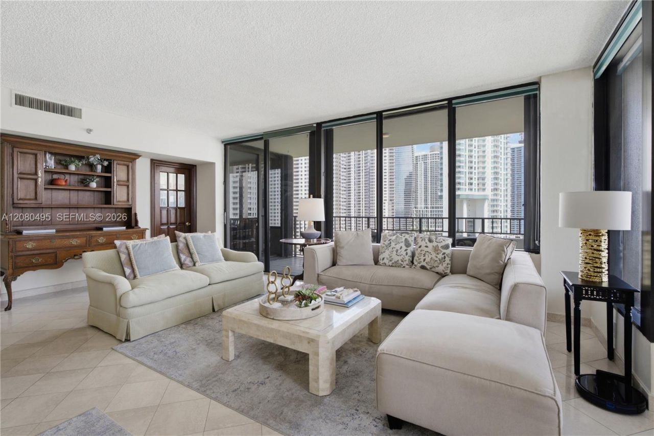 520 Brickell Key Dr, Unit A1616, Miami, FL 33131 Photo