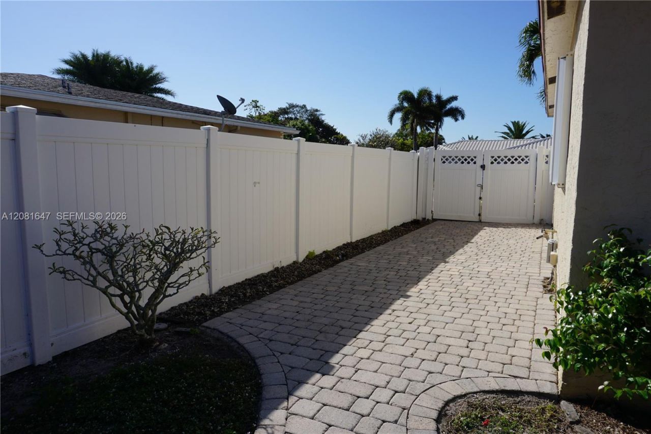 4857 Alfresco St , Boca Raton, FL 33428 Photo