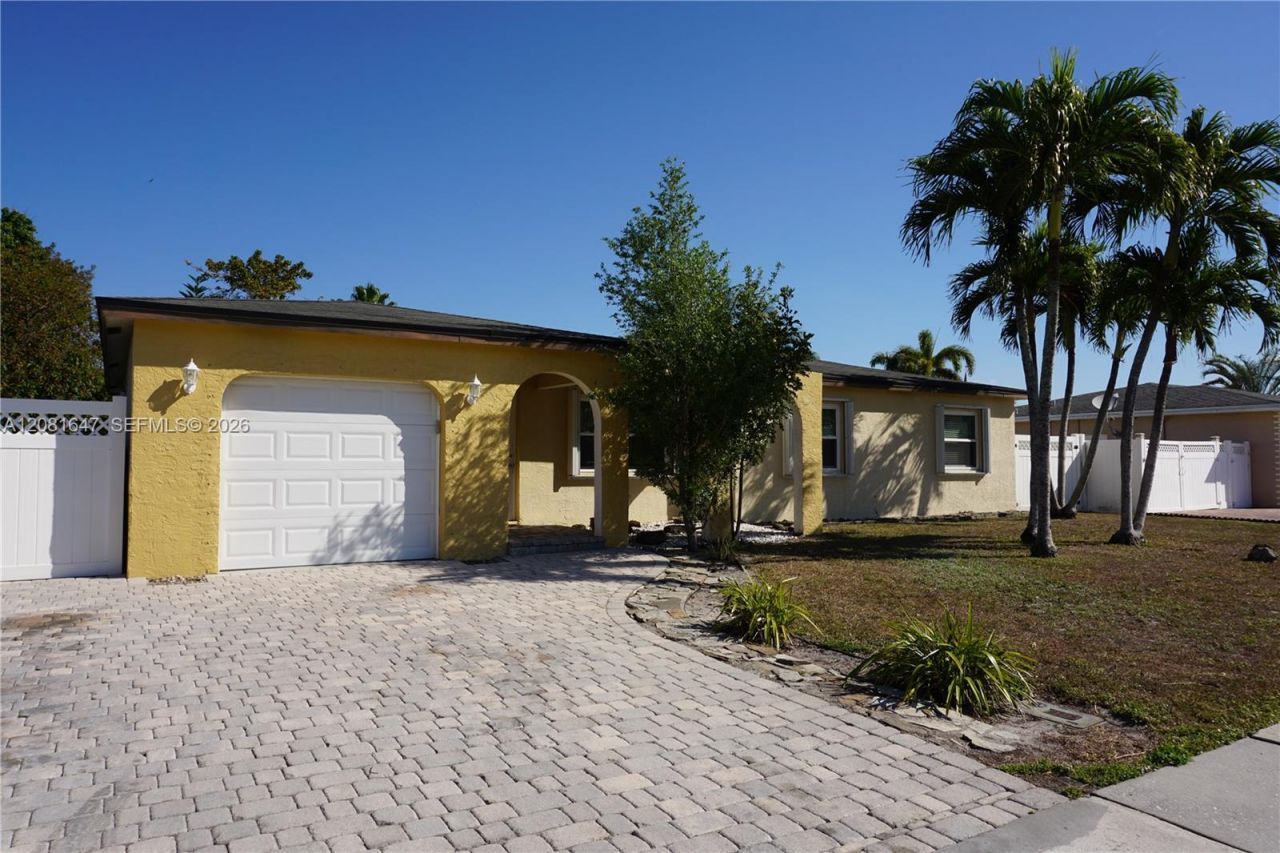 4857 Alfresco St , Boca Raton, FL 33428 Photo