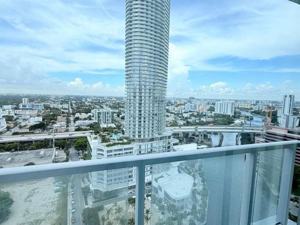 185 SW 7th St, Unit 2600, Miami, FL 33130