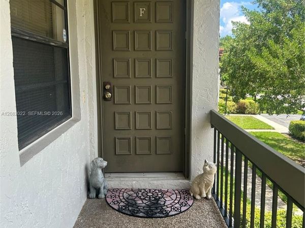 9205 Pecky Cypress Ln , Unit 8F, Boca Raton, FL 33428