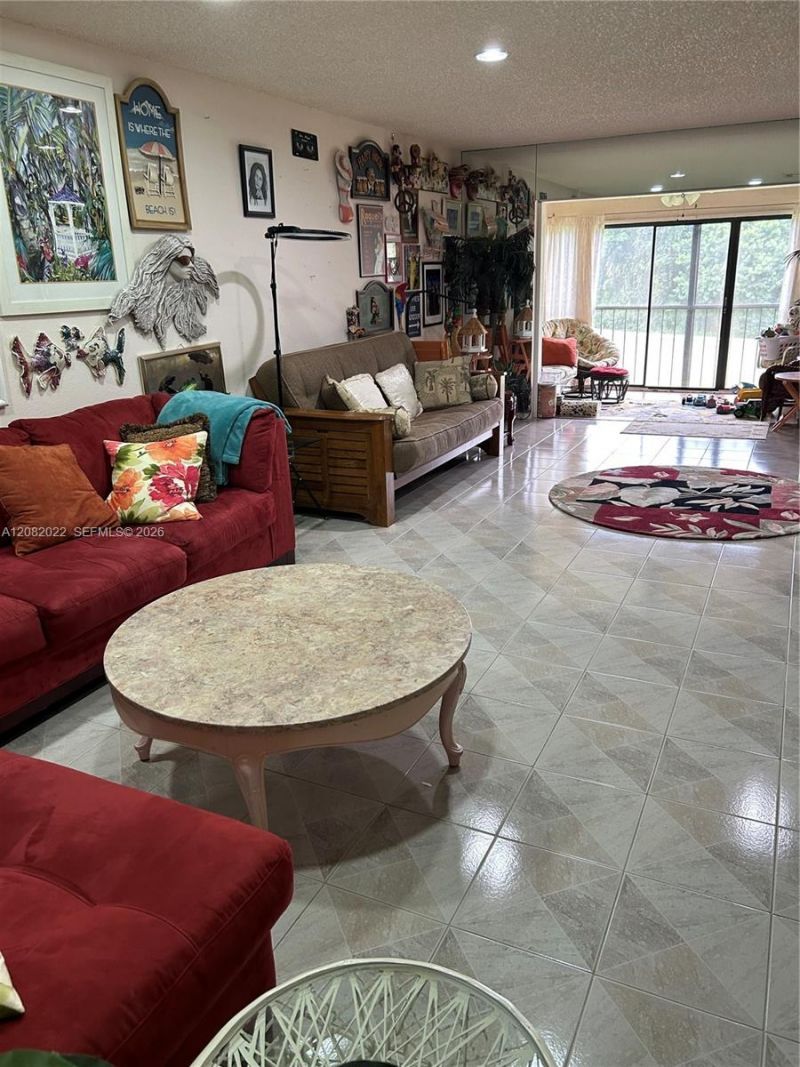 9205 Pecky Cypress Ln , Unit 8F, Boca Raton, FL 33428 Photo