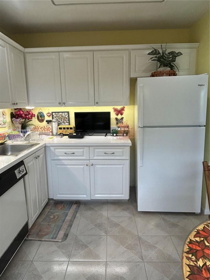 9205 Pecky Cypress Ln , Unit 8F, Boca Raton, FL 33428 Photo