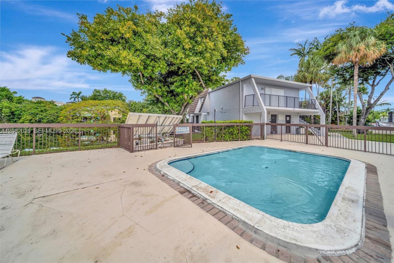 405 N University Dr, Unit 3-12, Plantation, FL 33324 Photo