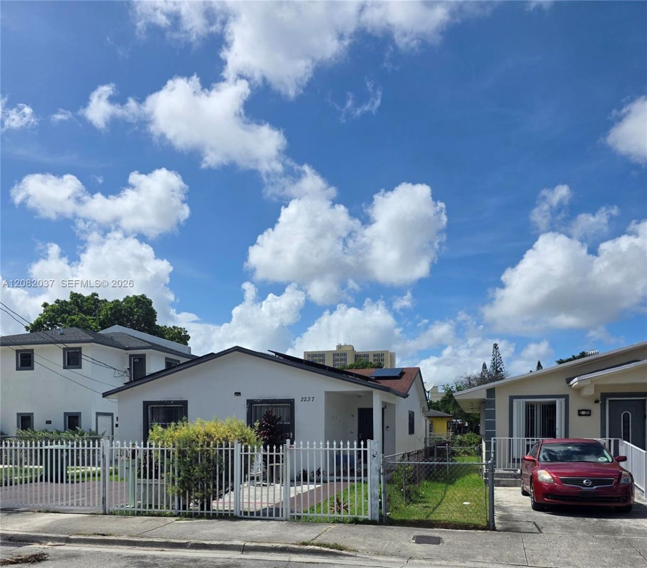 2237 NW 50th St, Miami, FL 33142 Photo