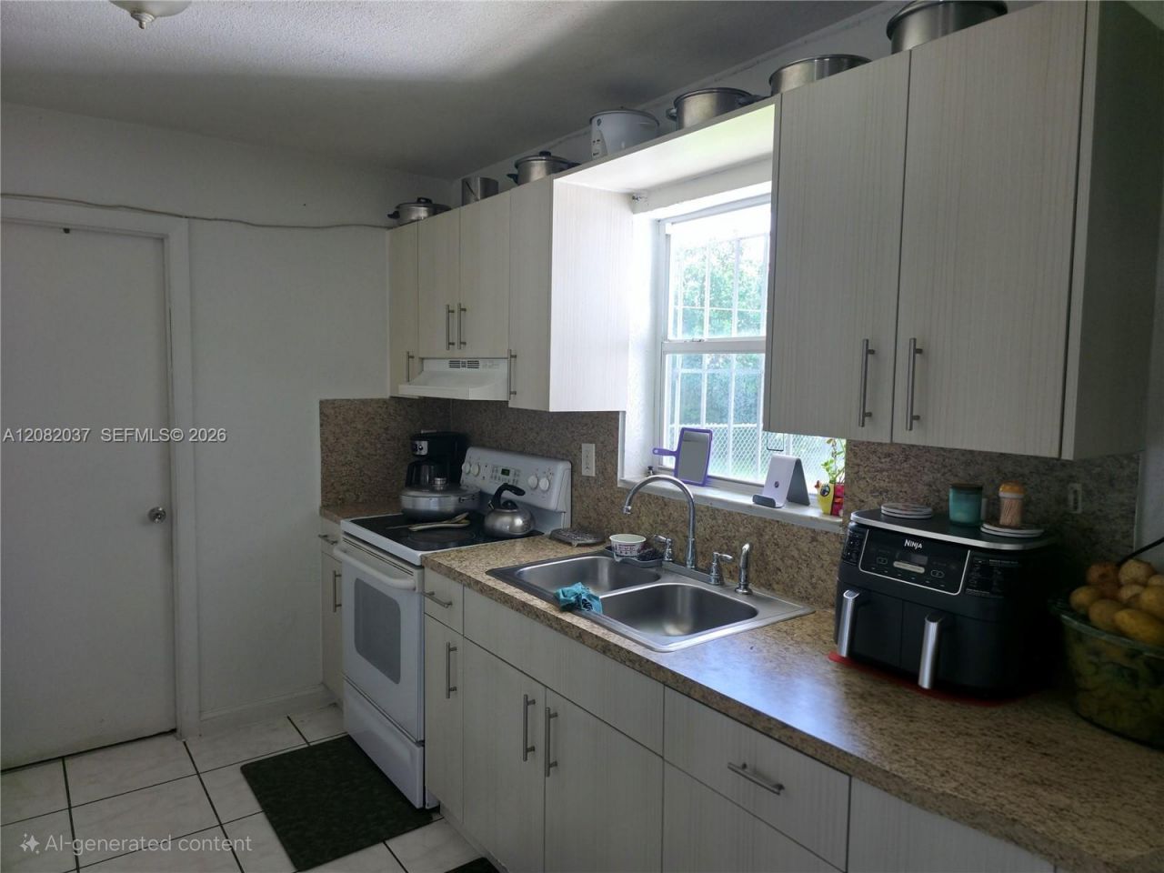 2237 NW 50th St, Miami, FL 33142 Photo