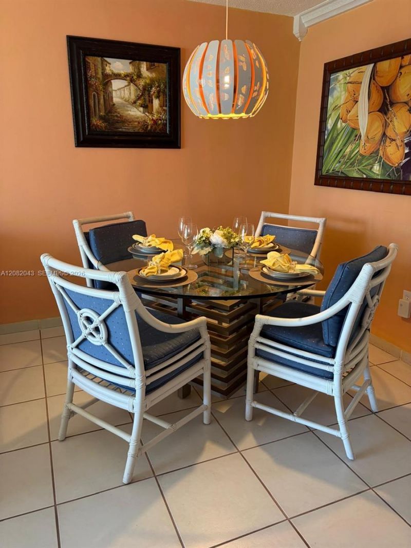 2861 Leonard Dr, Unit F207, Aventura, FL 33160 Photo