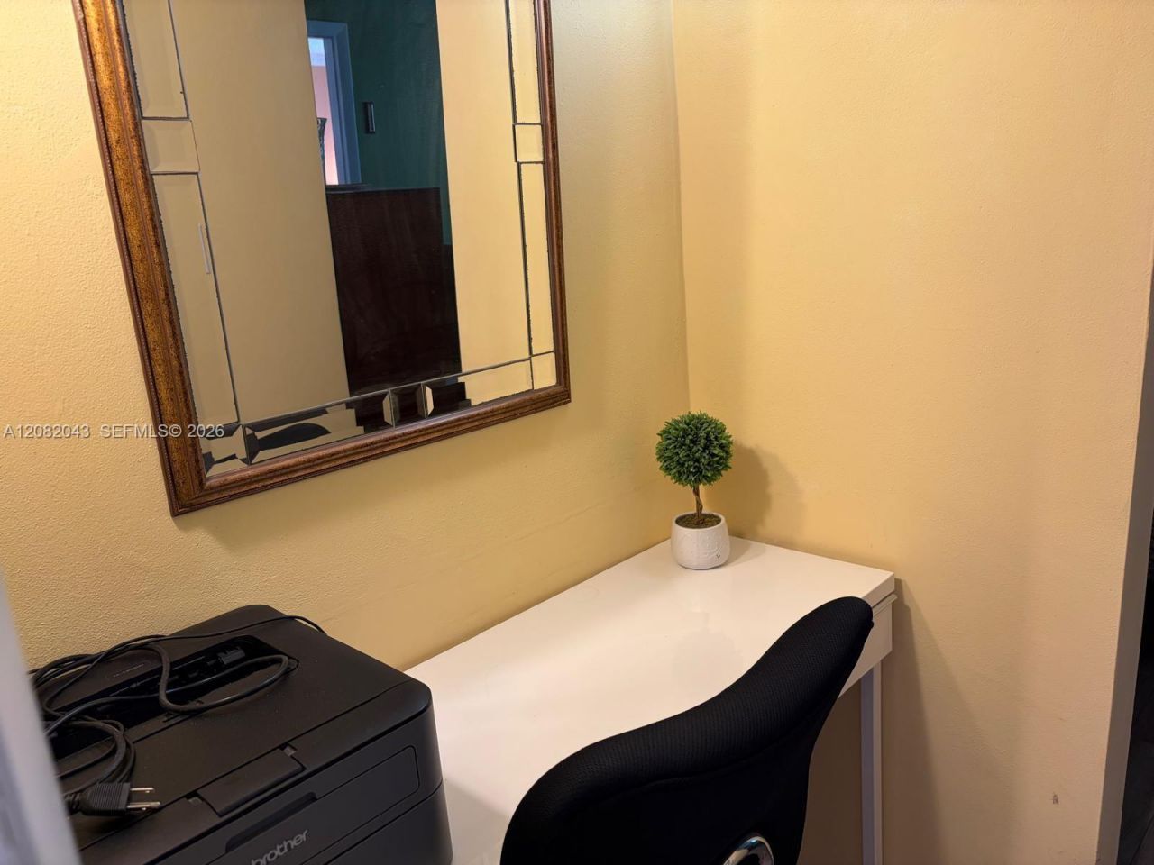 2861 Leonard Dr, Unit F207, Aventura, FL 33160 Photo