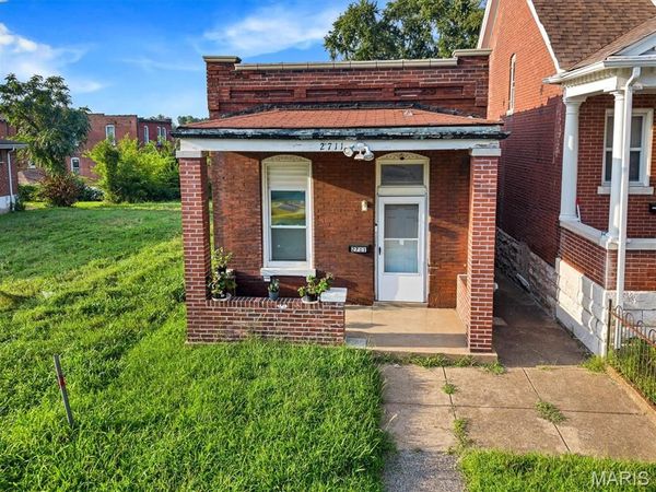 2711 Keokuk Street, St Louis, MO 63118