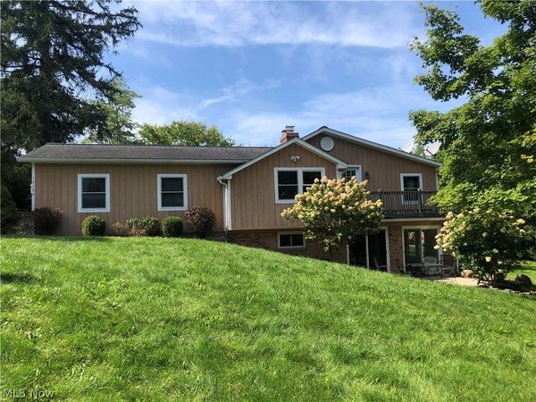 12104 Crampton Drive , Burton, OH 44021