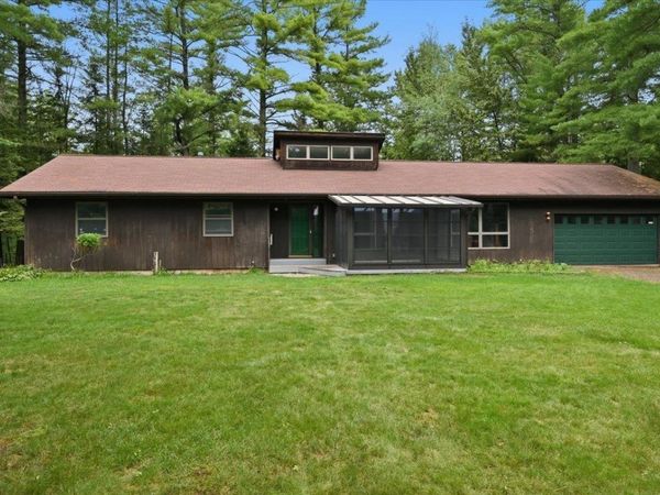 4361 E White Pine Tr, Superior, WI 54880