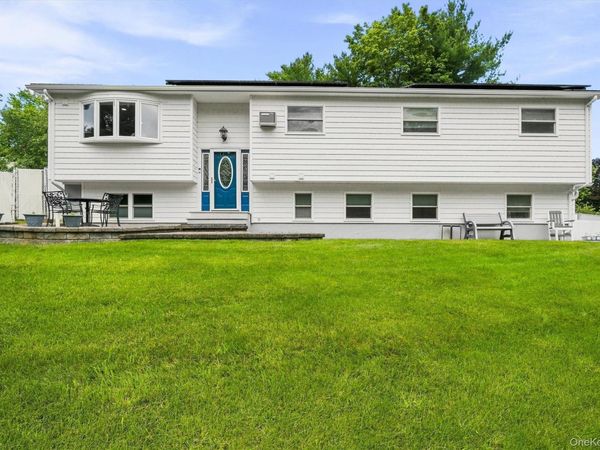 2 Harvest Hill Lane , Middletown, NY 10940