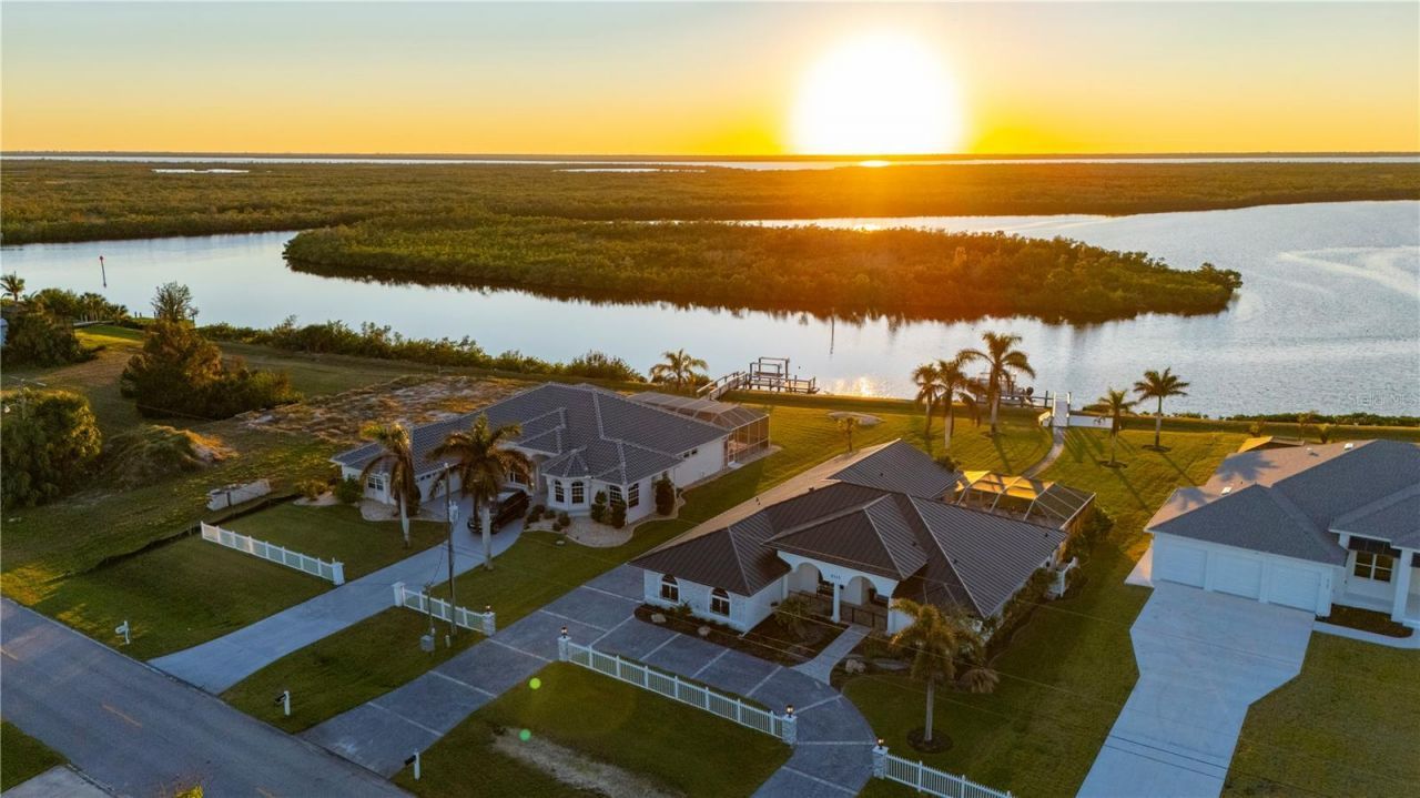 5117 Collingswood Boulevard, Port Charlotte, FL 33948 Photo