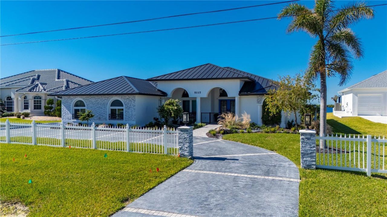 5117 Collingswood Boulevard, Port Charlotte, FL 33948 Photo