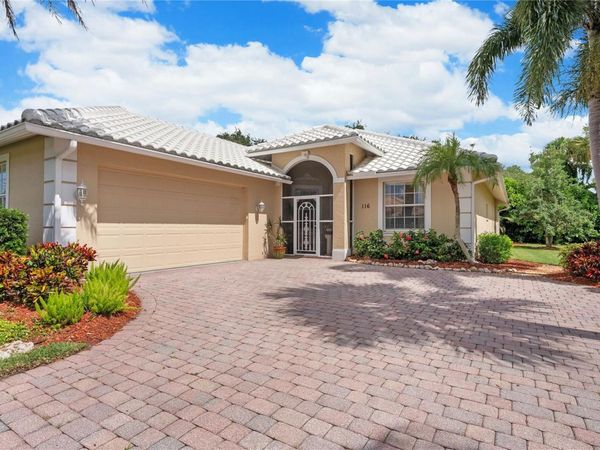 116 GRAND OAK CIRCLE , VENICE, FL 34292
