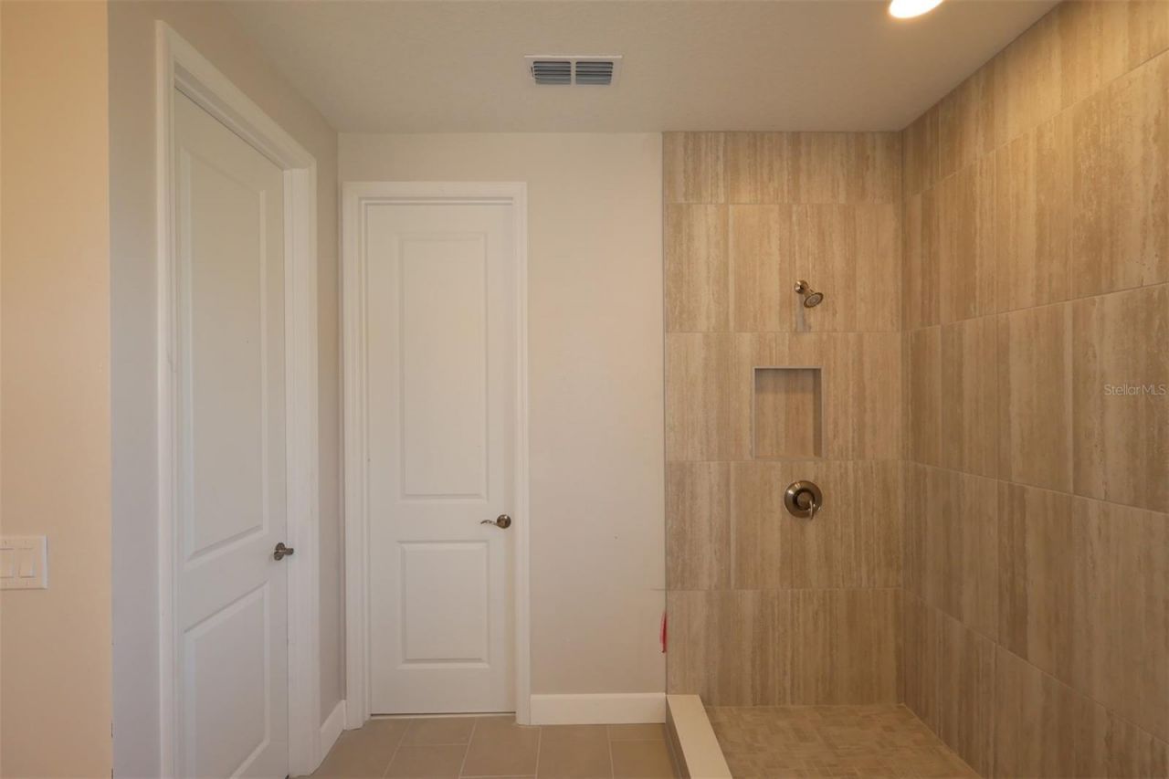 2873 Sweetgrass Lane, Zellwood, FL 32798 Photo