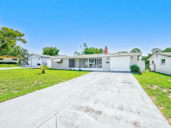 5126 ROSEWOOD DRIVE , NEW PORT RICHEY, FL 34653
