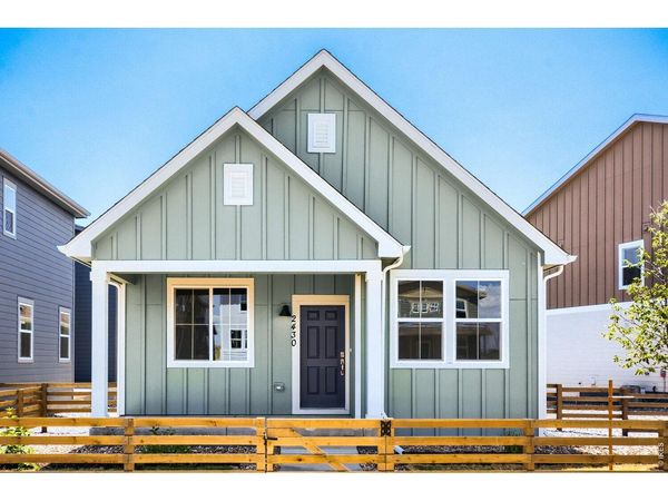 2430 Heyworth Ln, Fort Collins, CO 80524