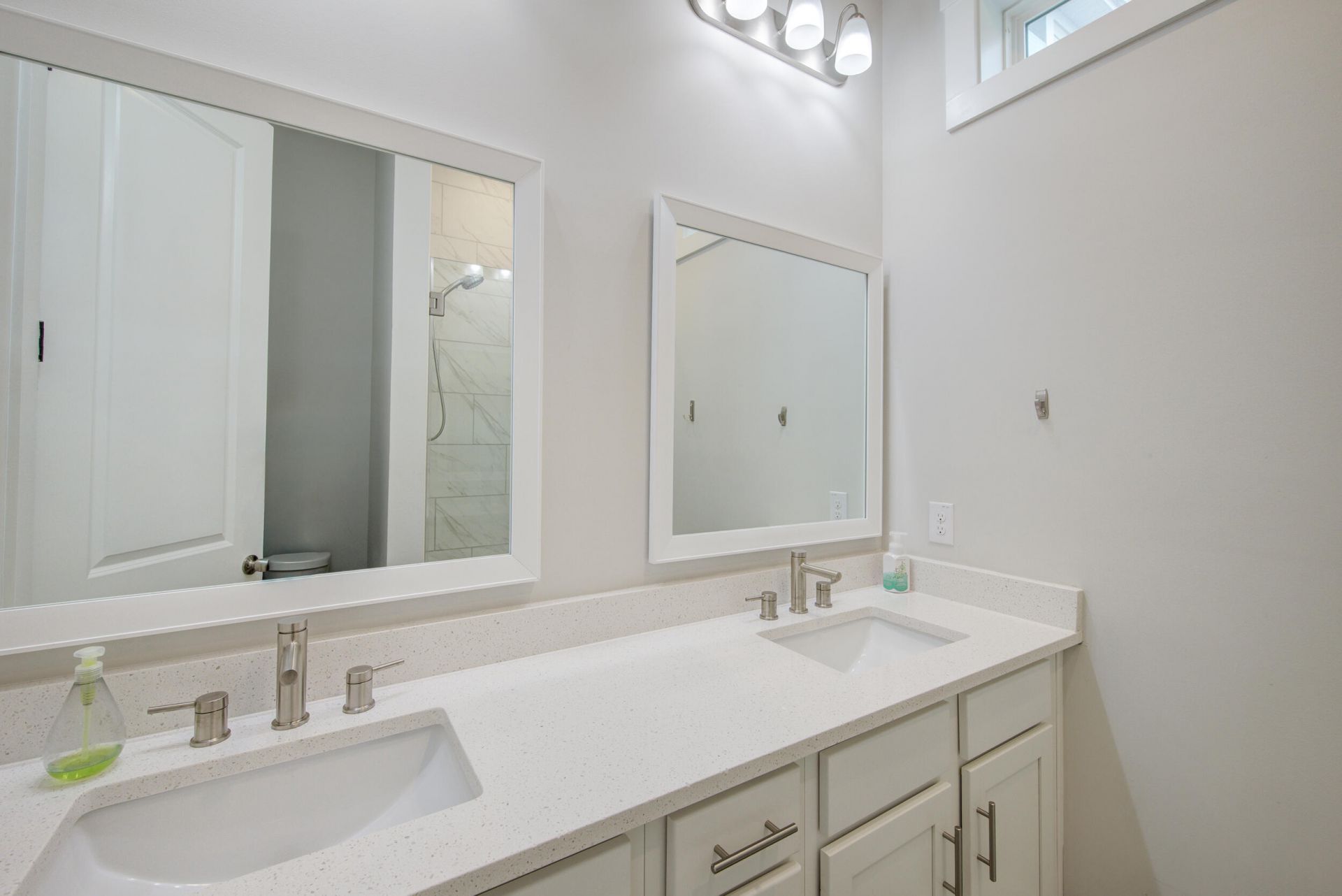 1005 W Patterson Point Photo 15