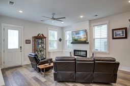 1005 W Patterson Point photo 4