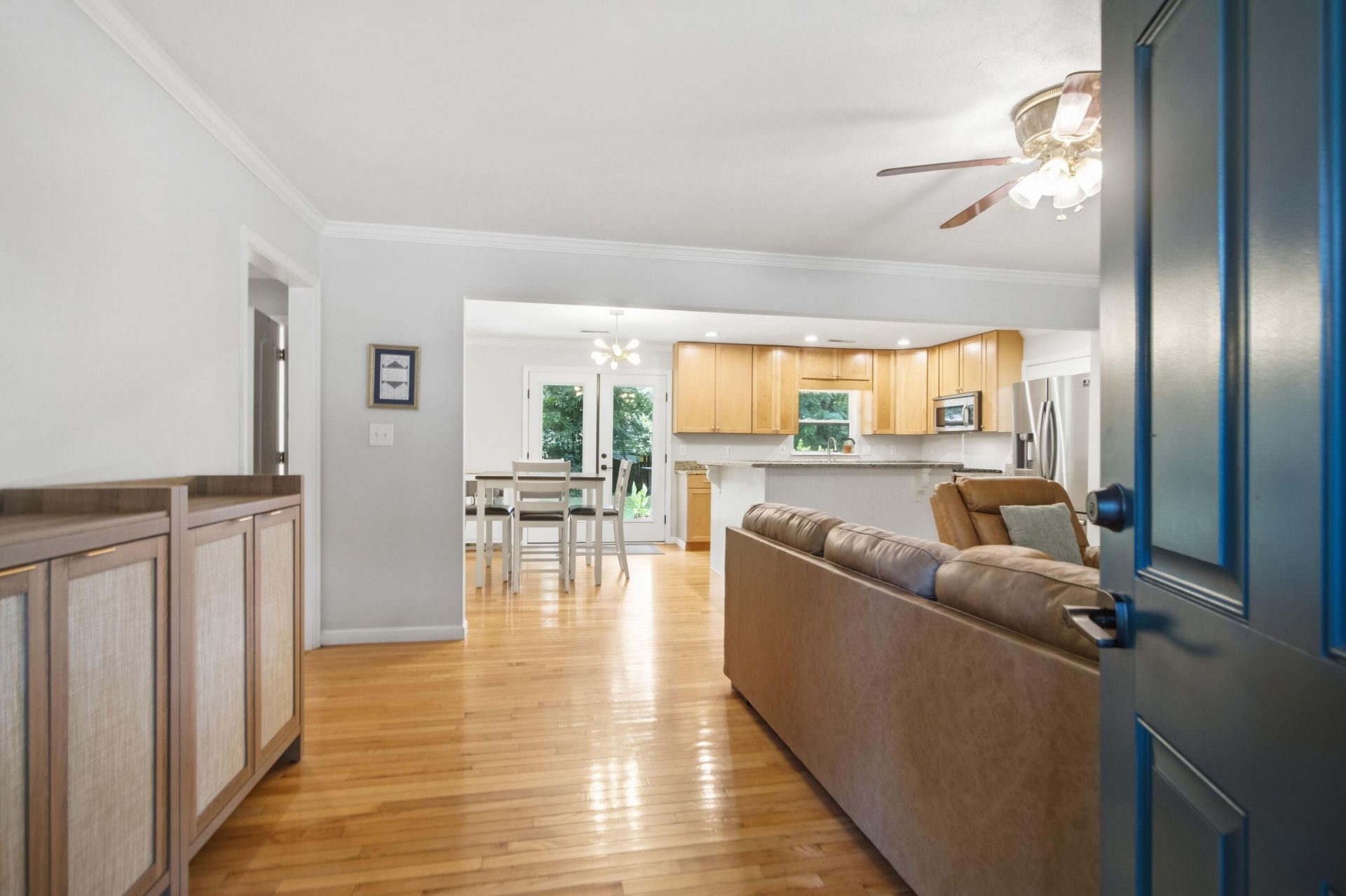 1298 Julian Clark Road Photo 4