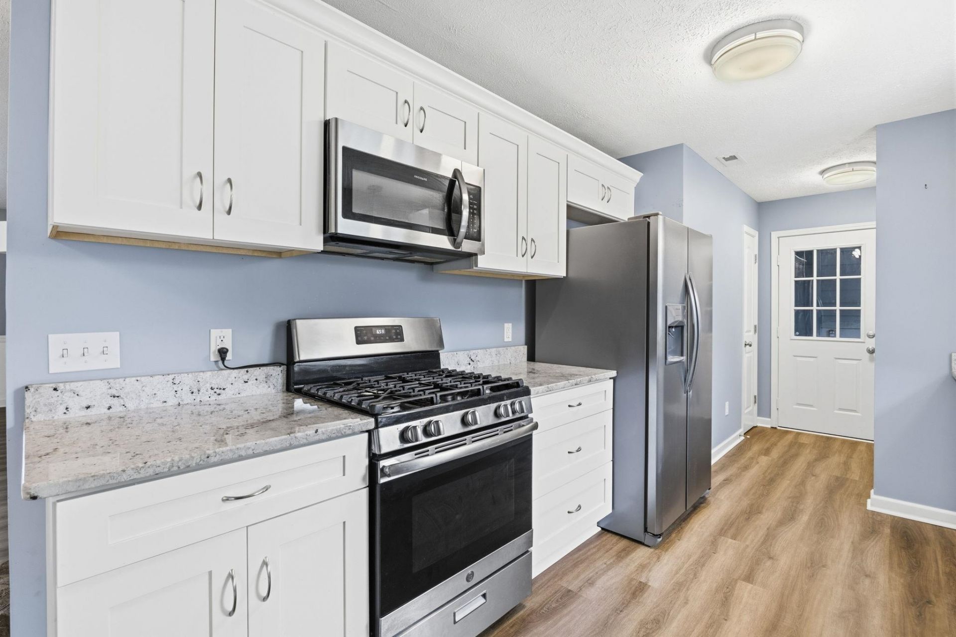 609 Six Lakes Dr.  Photo 13