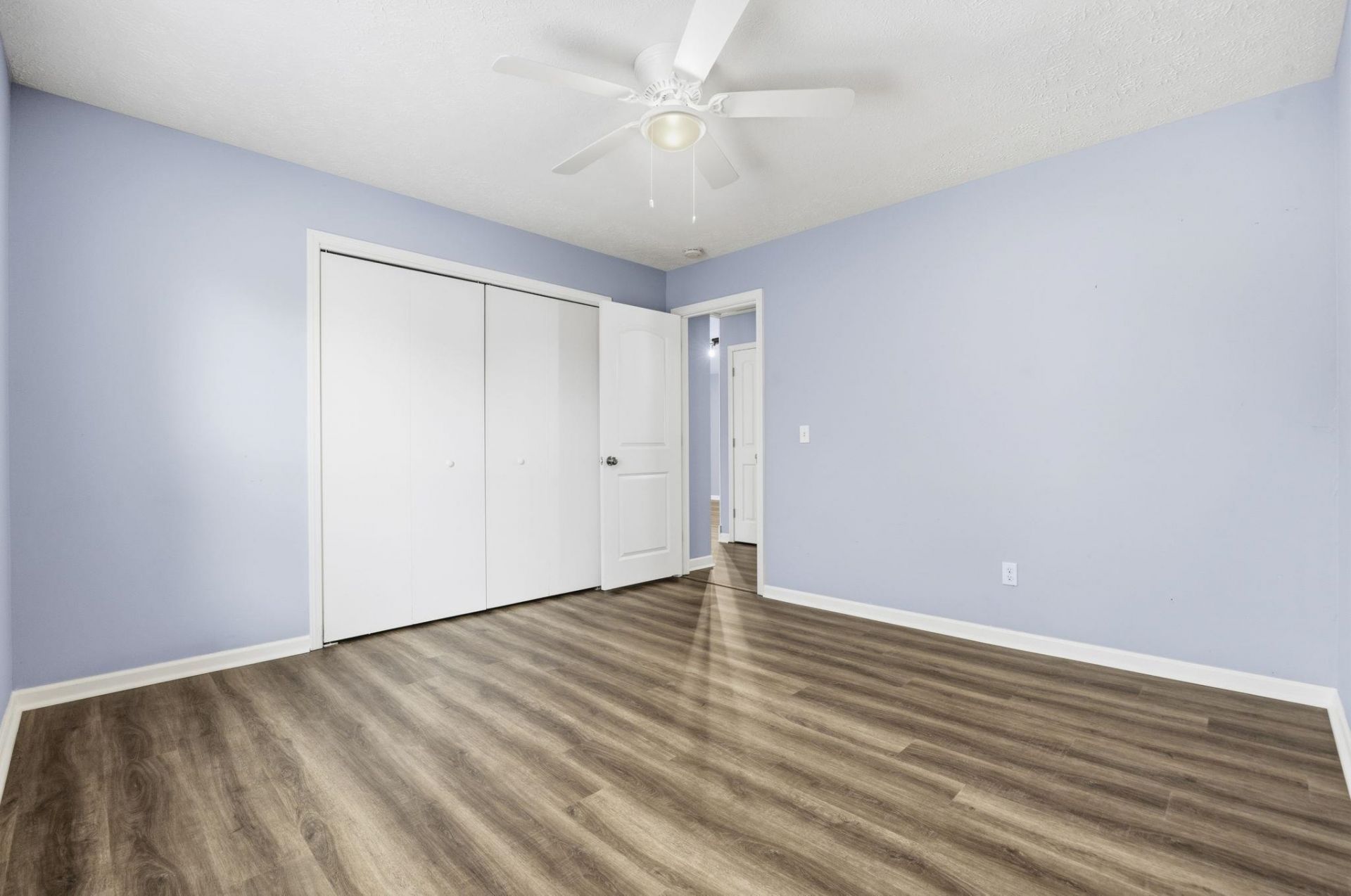 609 Six Lakes Dr.  Photo 26