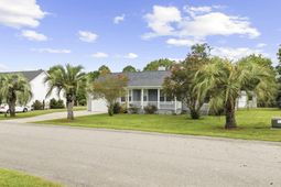 609 Six Lakes Dr.  photo 4