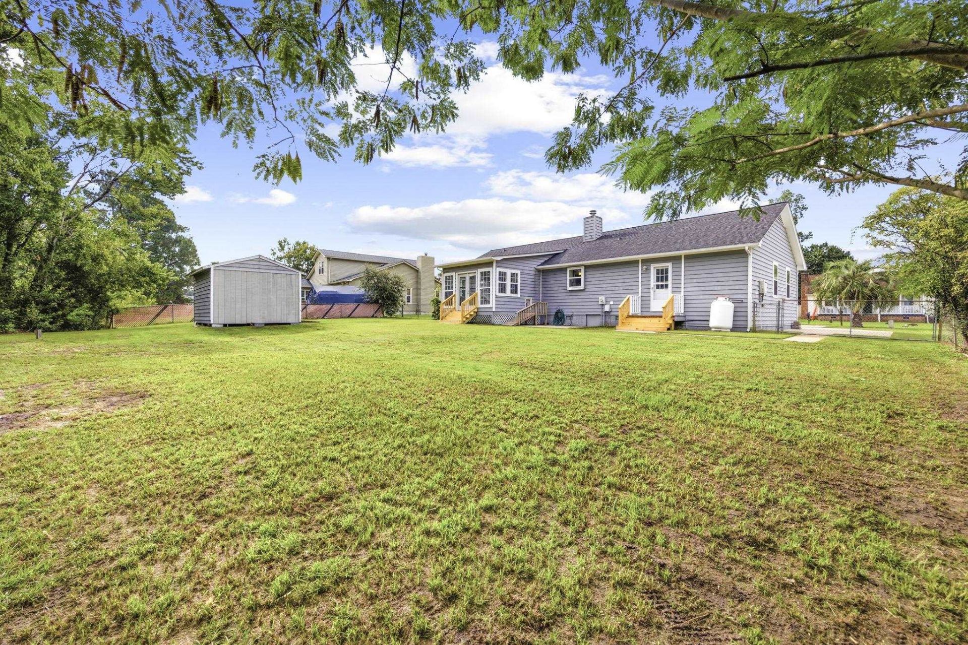 609 Six Lakes Dr.  Photo 32