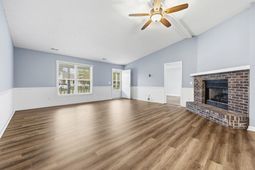609 Six Lakes Dr.  photo 4