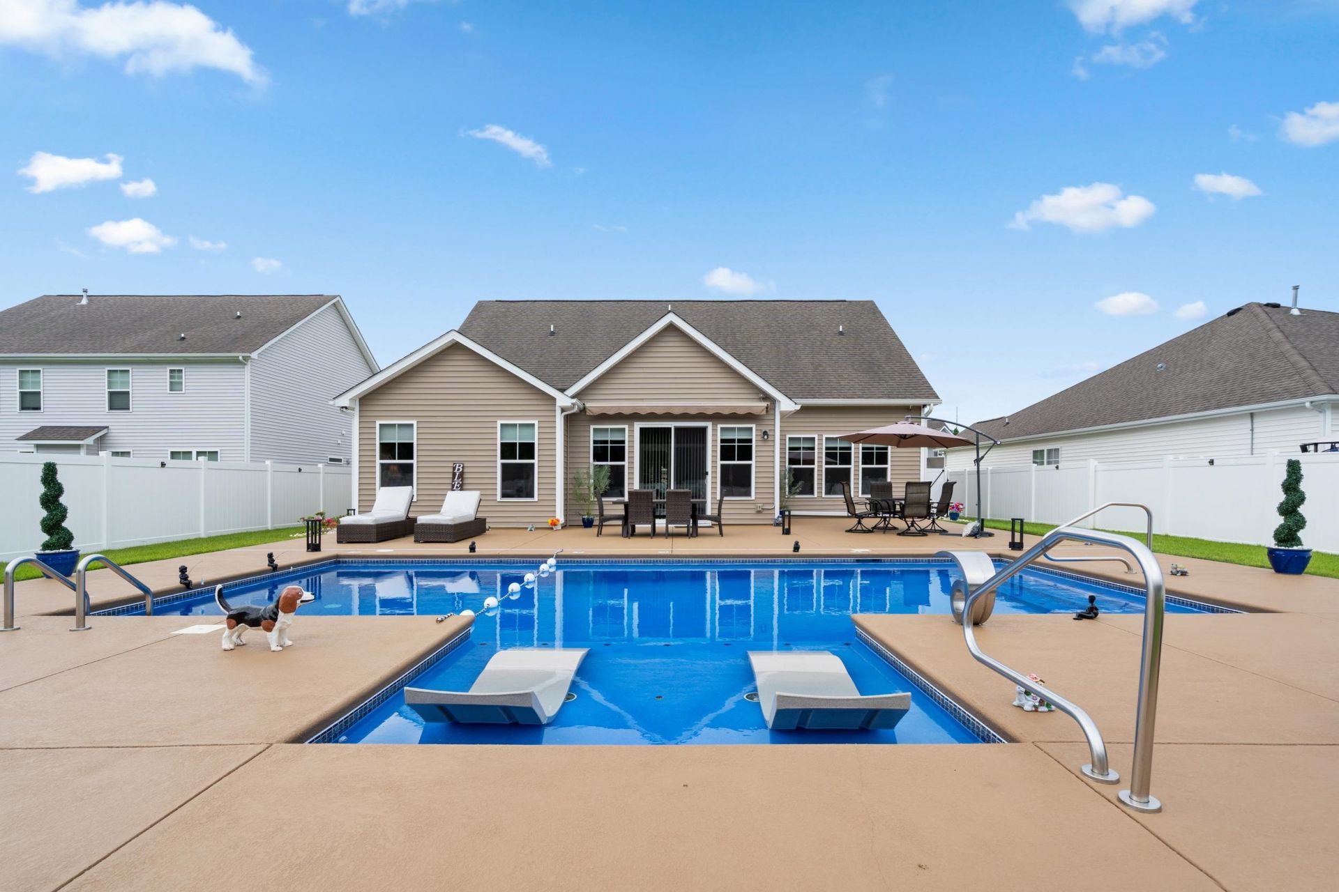 290 Star Lake Dr. Photo 2