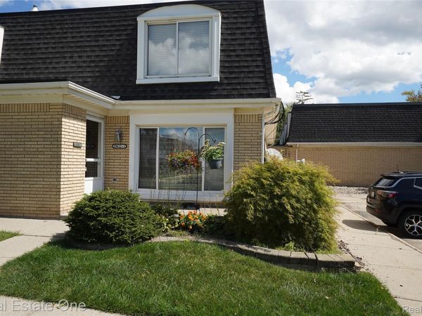29612 City Center Drive, Unit 1, Warren, Mi 48093