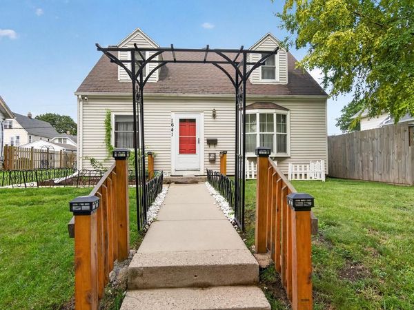 1641 S 81st STREET, Milwaukee, WI 53214